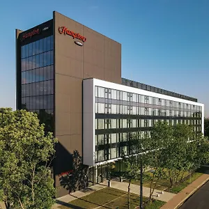 Hampton By Hilton Reduta 3* Varşovia